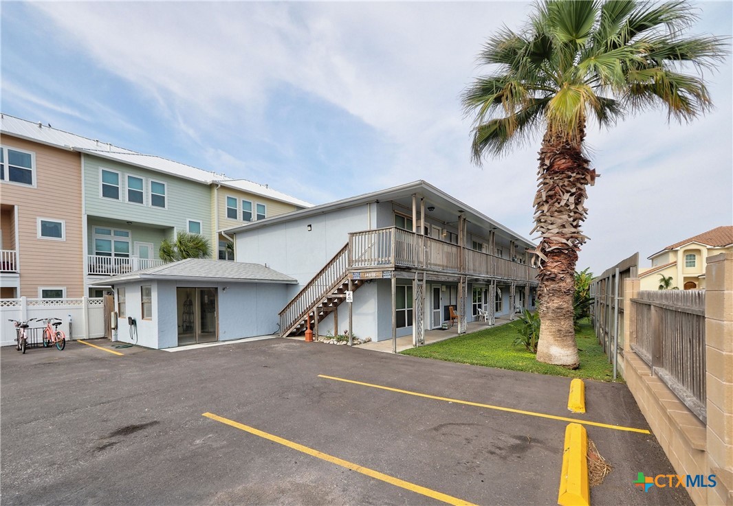 14898 Granada Drive 11, Corpus Christi, TX 78418 — photo 1