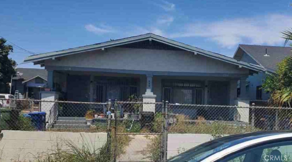 859 W 54th Street, Los Angeles, CA 90037 — photo 1