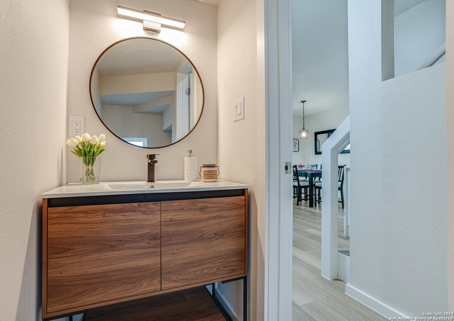 531 Monumental, San Antonio, TX 78203 — photo 1