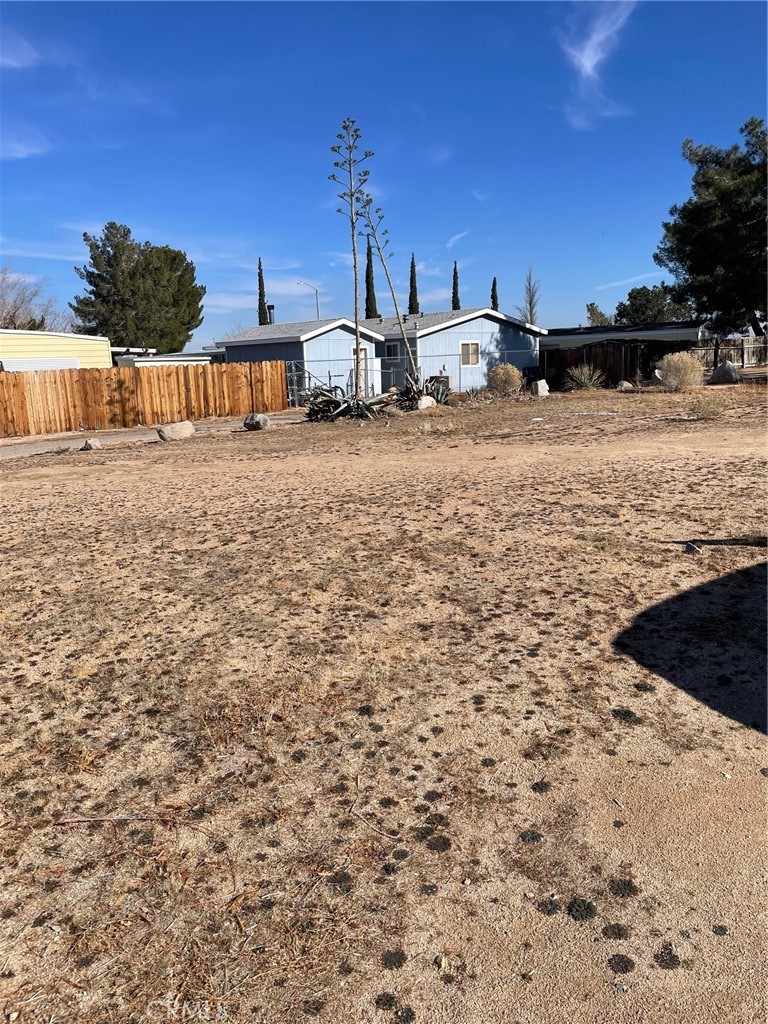 13991 Riviera Dr, Victorville, CA 92395 — photo 1