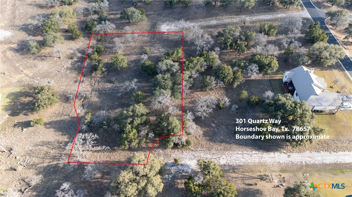 301 Quartz Way, Horseshoe Bay, TX 78657 — photo 1