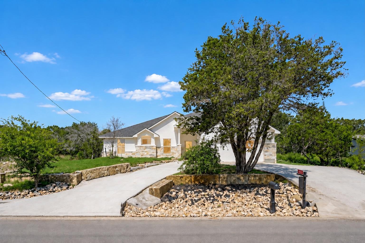 20714 Northland, Lago Vista, TX 78645 — photo 1