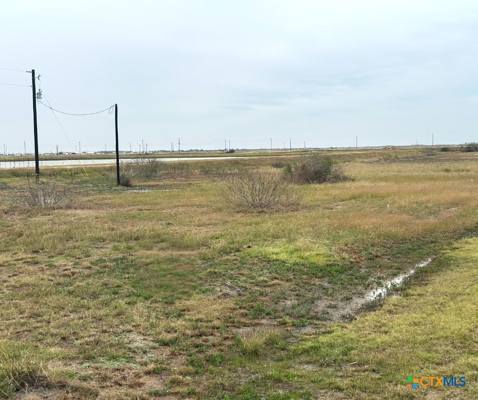 379 Ladyfish Road, Palacios, TX 77465 — photo 1