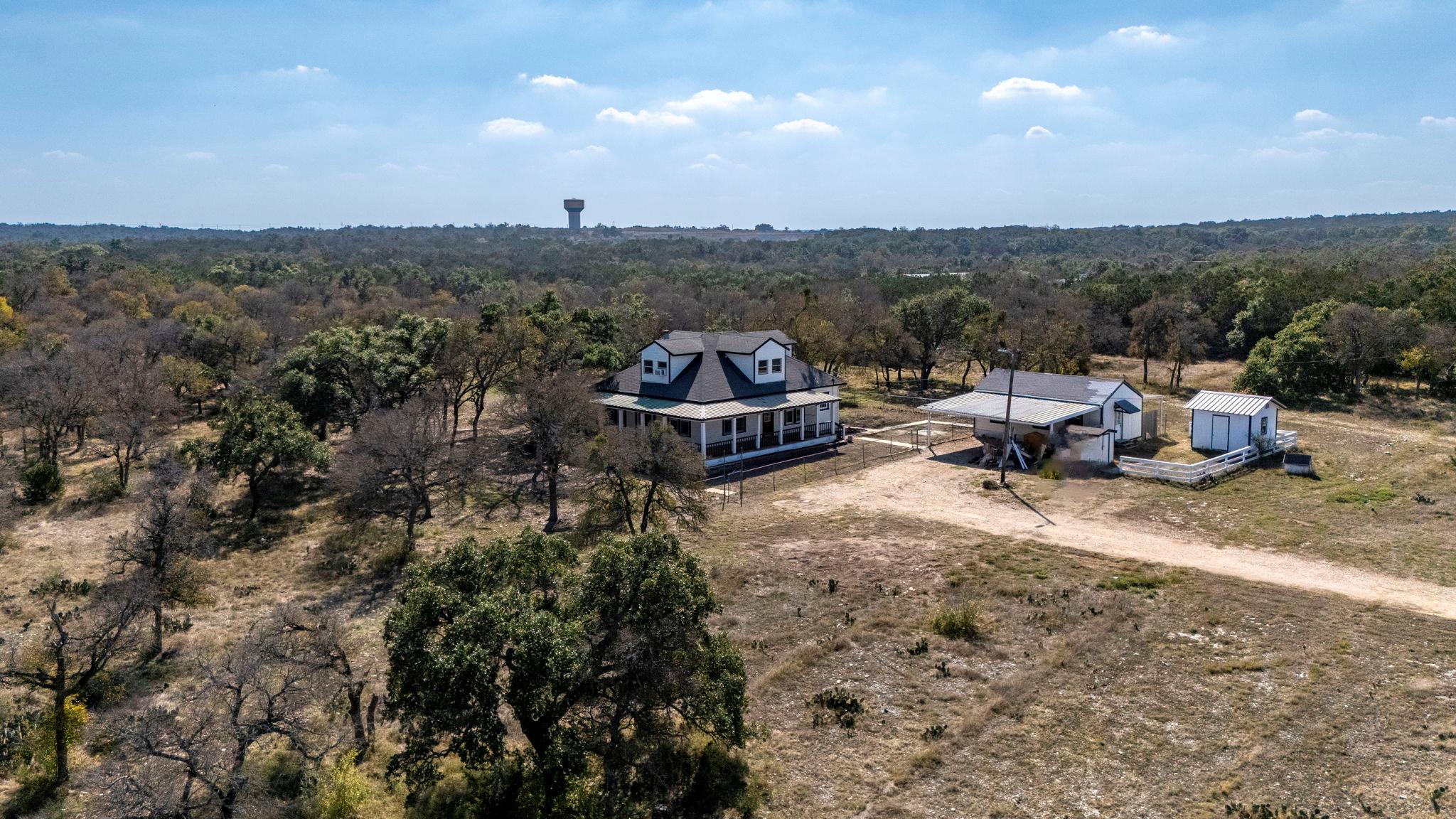 1501 Beaver, Florence, TX 76527 — photo 1