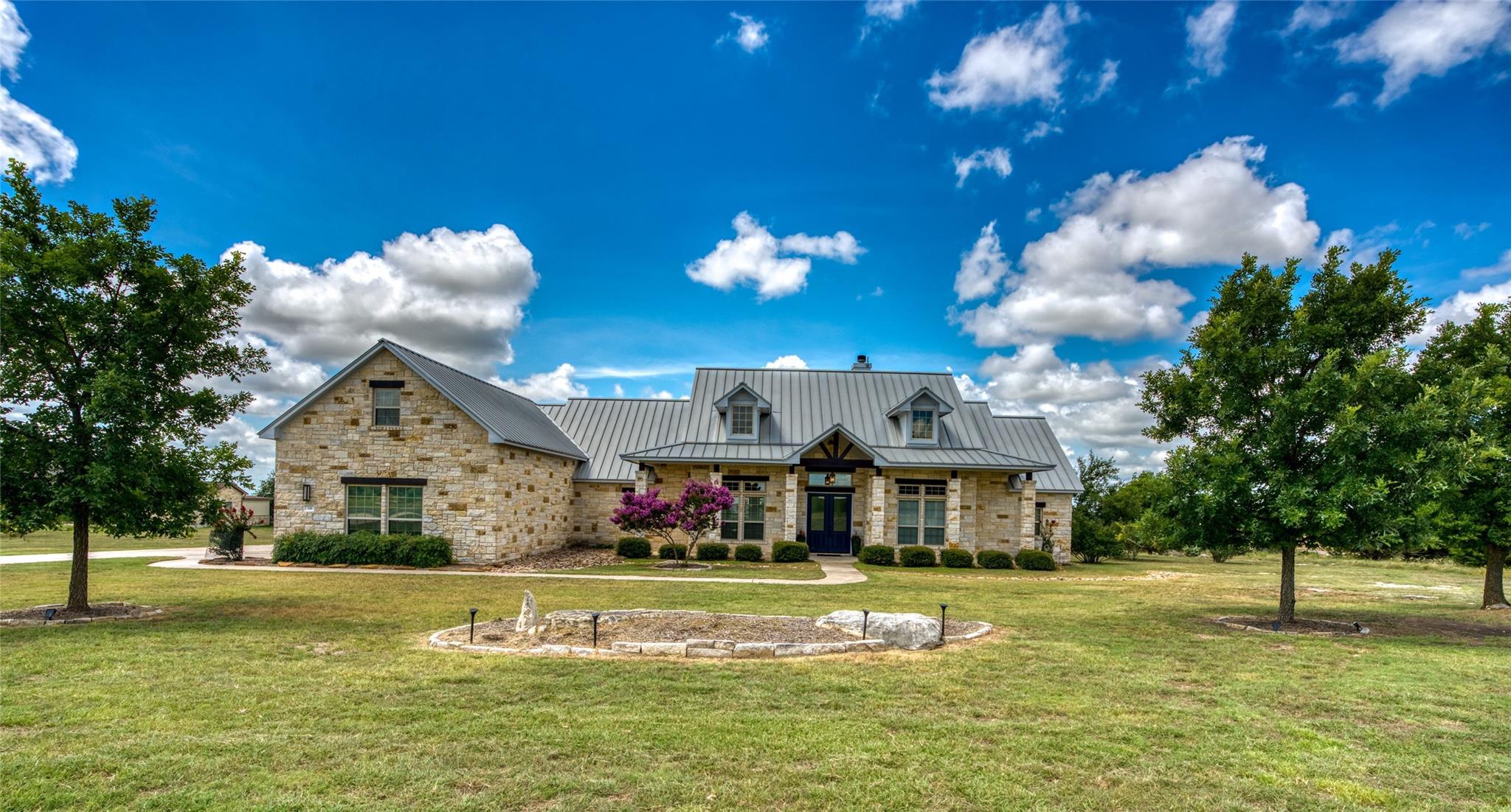 114 Big Sky, Burnet, TX 78611 — photo 1