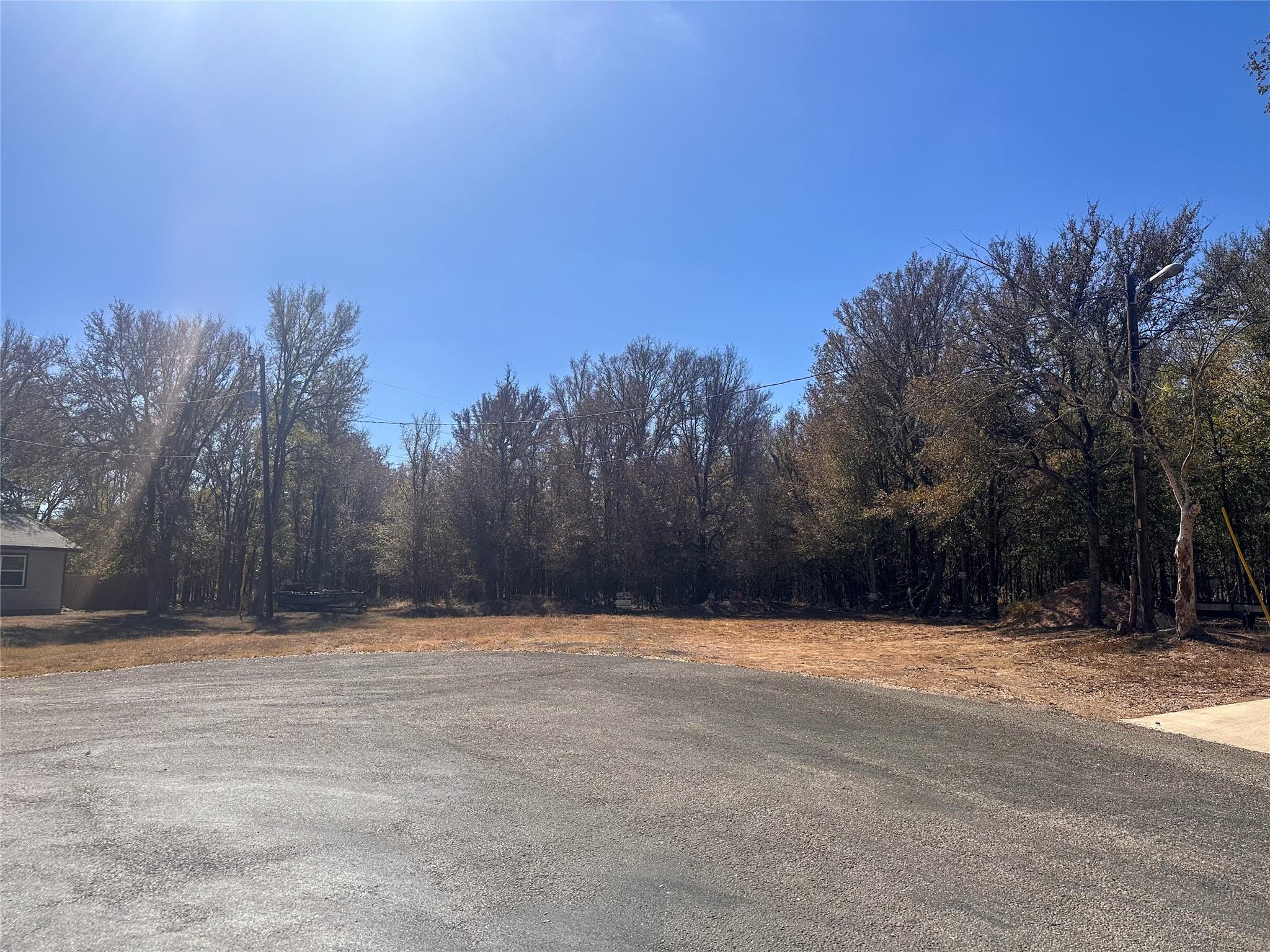 128 Maunalua, Bastrop, TX 78602 — photo 1