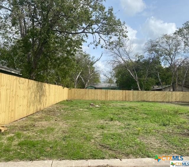 903 Liberty Avenue, Seguin, TX 78155 — photo 1