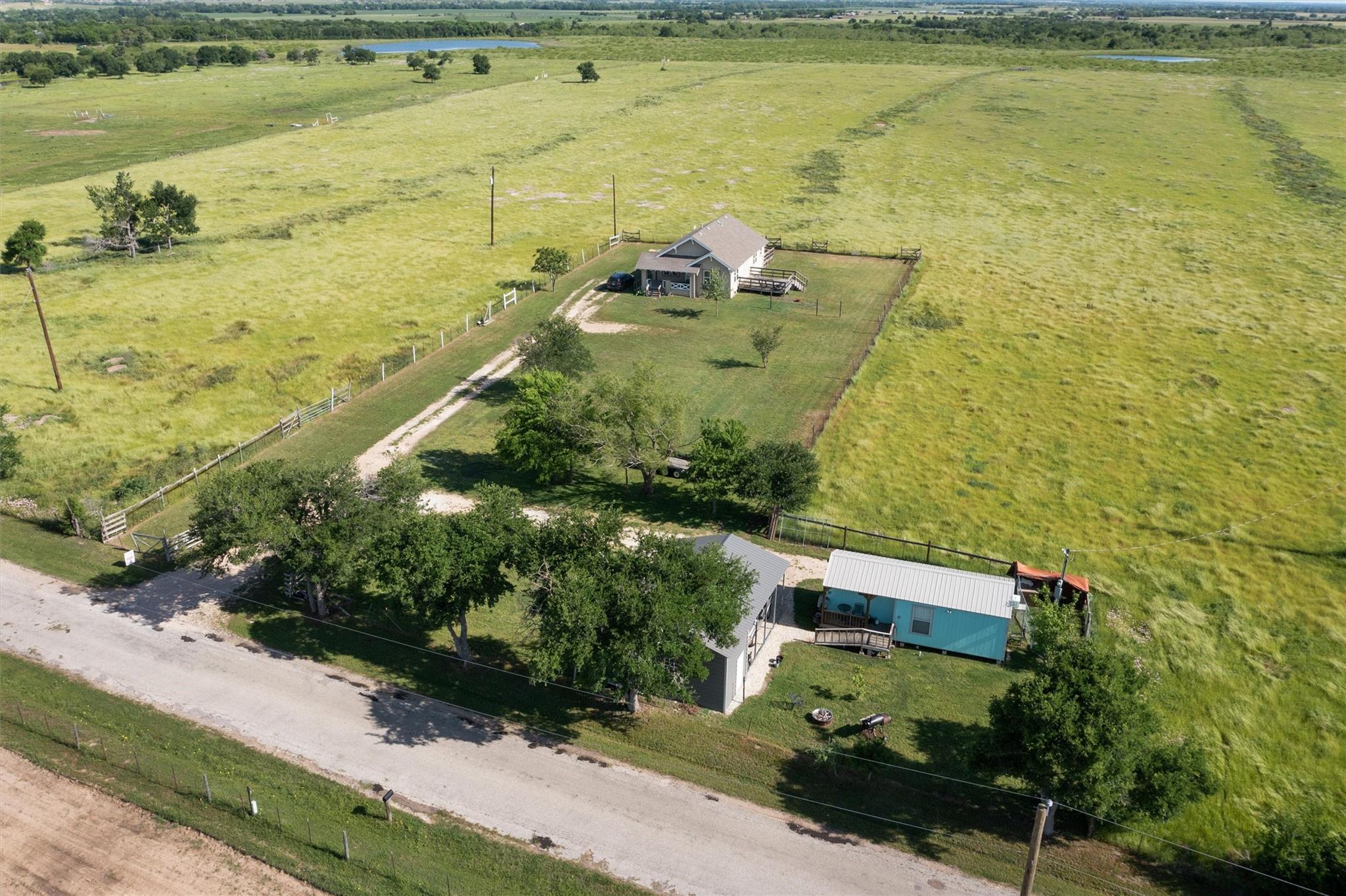 459  County Road 450 None, Thorndale, TX 76577 — photo 1