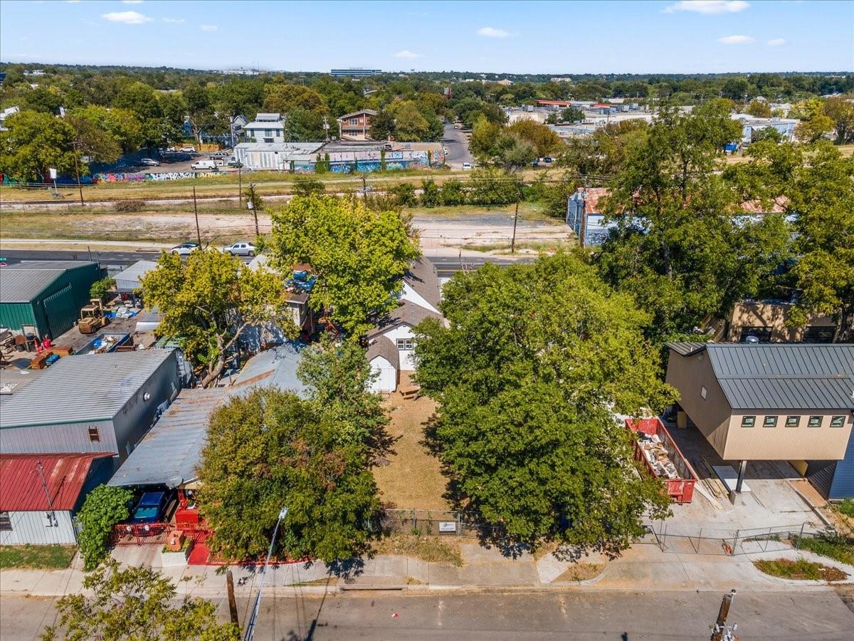 2606 Santa Rosa, Austin, TX 78702 — photo 1
