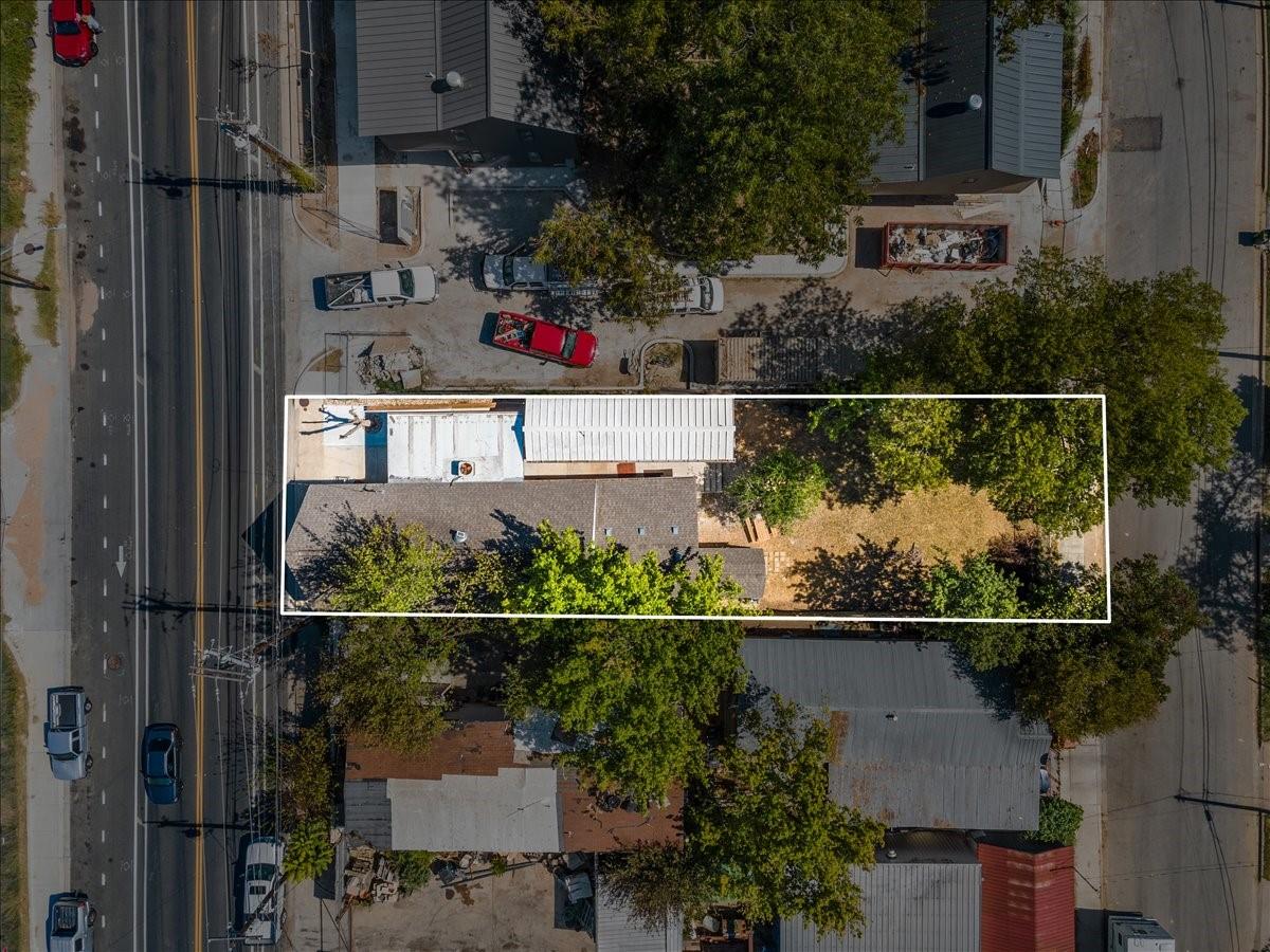 2606  Santa Rosa St, Austin, TX 78702 — photo 1