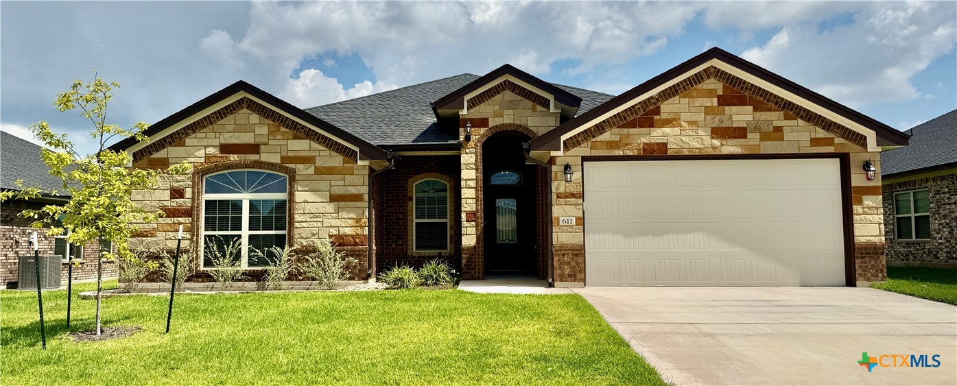 611 Dred Roger Circle, Killeen, TX 76542 — photo 1