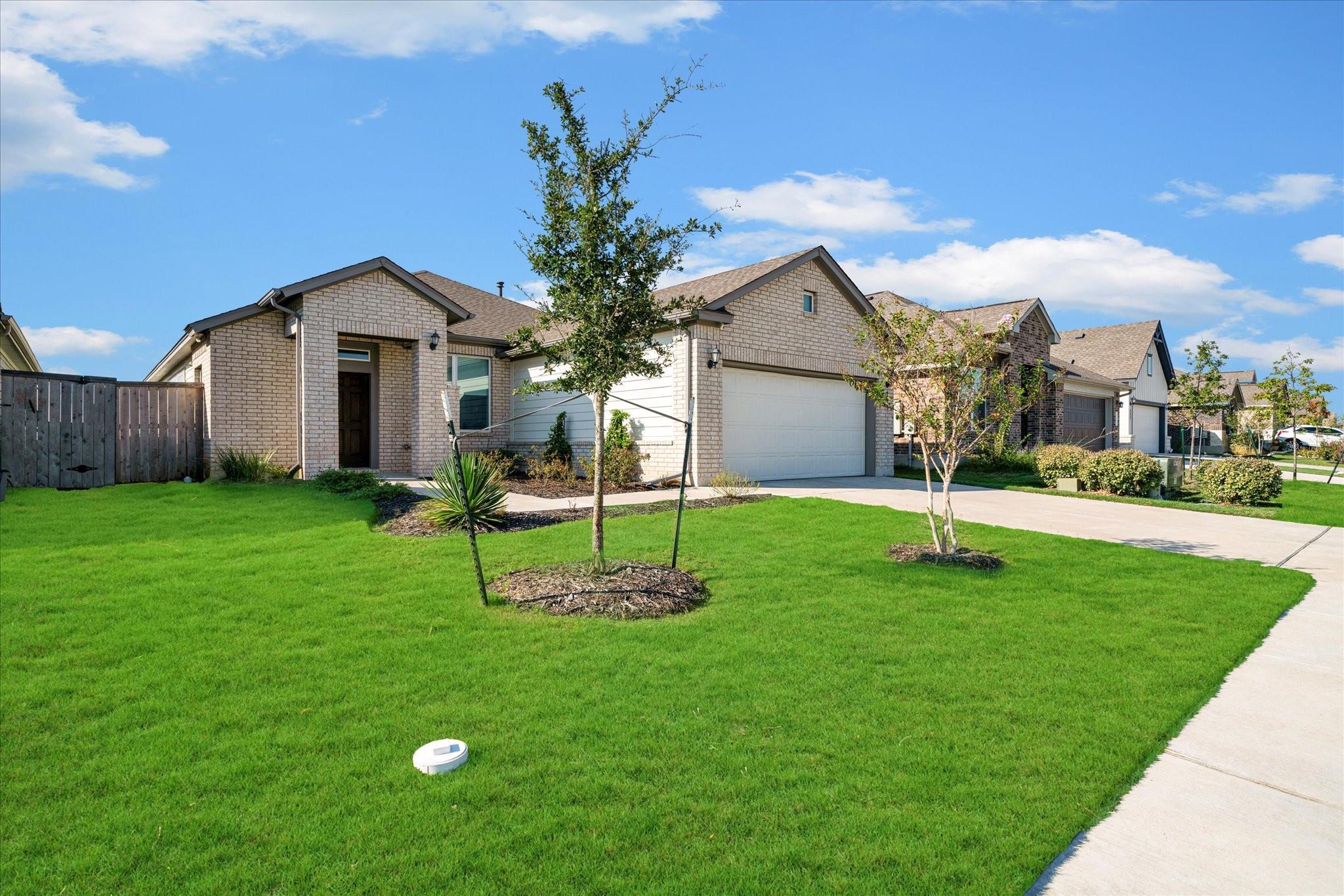 119 Thurston, Bastrop, TX 78602 — photo 1