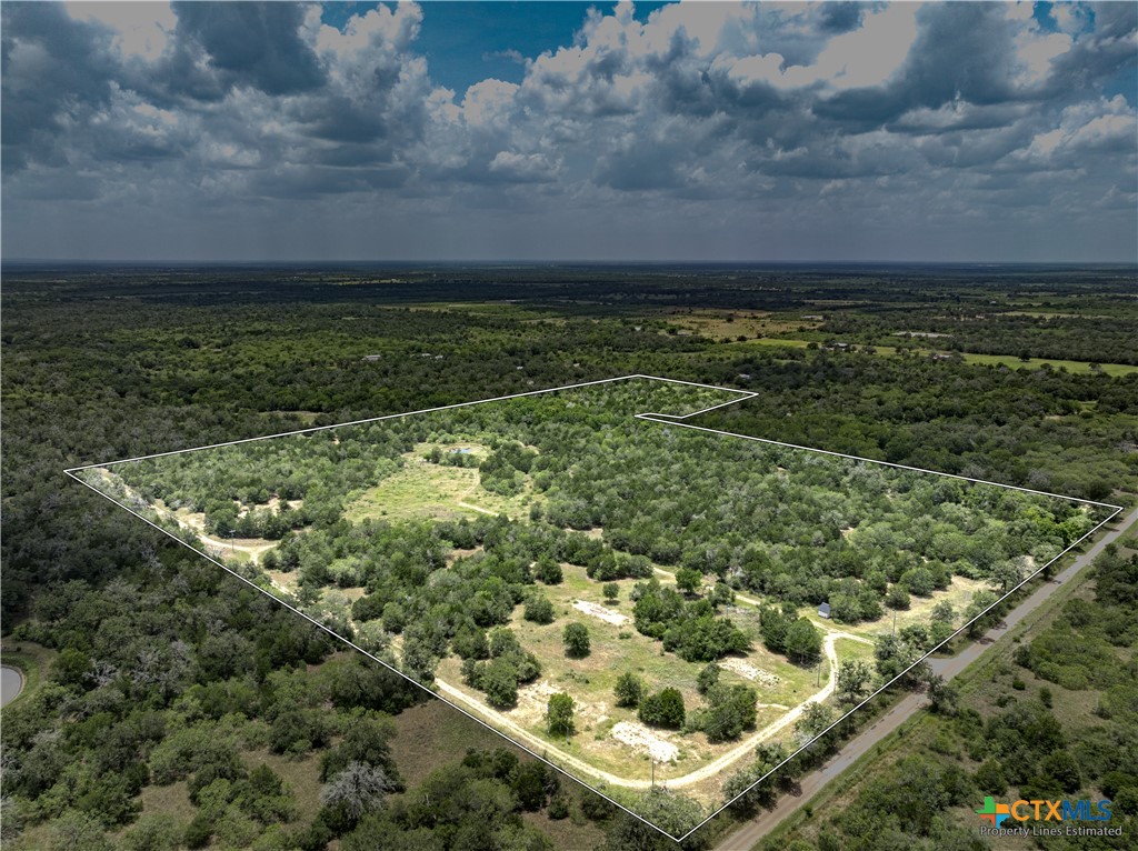 5850 Brown Road, Flatonia, TX 78941 — photo 1