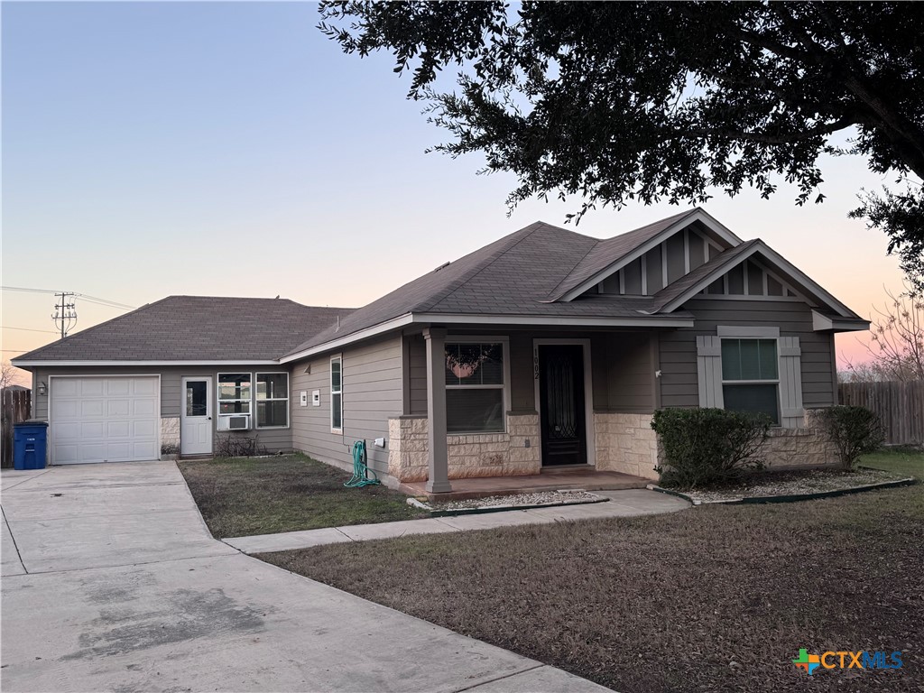 1002 Birdsong Lane, New Braunfels, TX 78130 — photo 1
