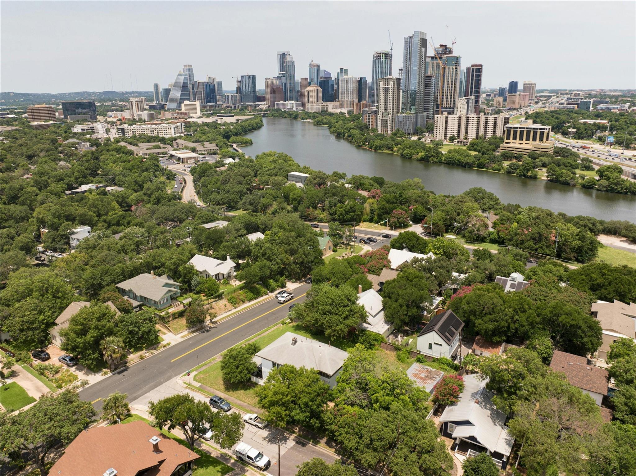 1107 Travis Heights, Austin, TX 78704 — photo 1
