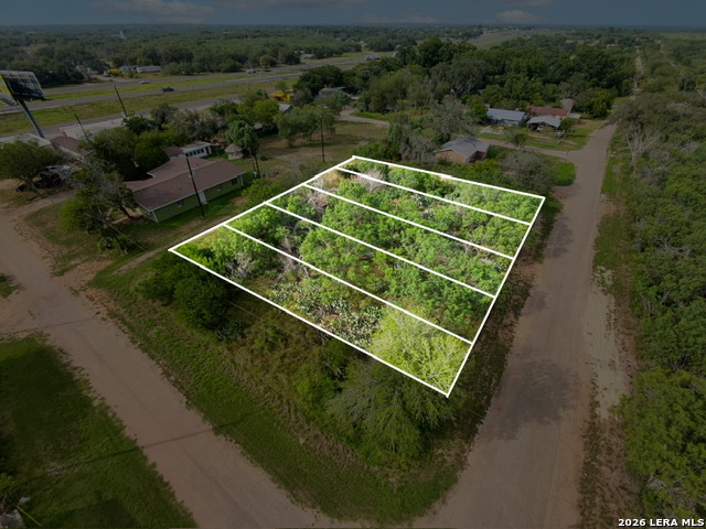 TBD Old Hwy 81 Lot 4, Moore, TX 78057 — photo 1