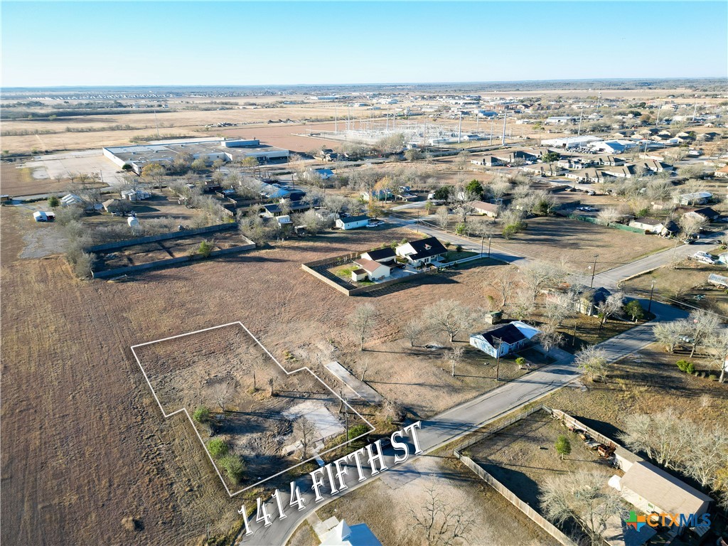 1414 Fifth Street, Lockhart, TX 78644 — photo 1