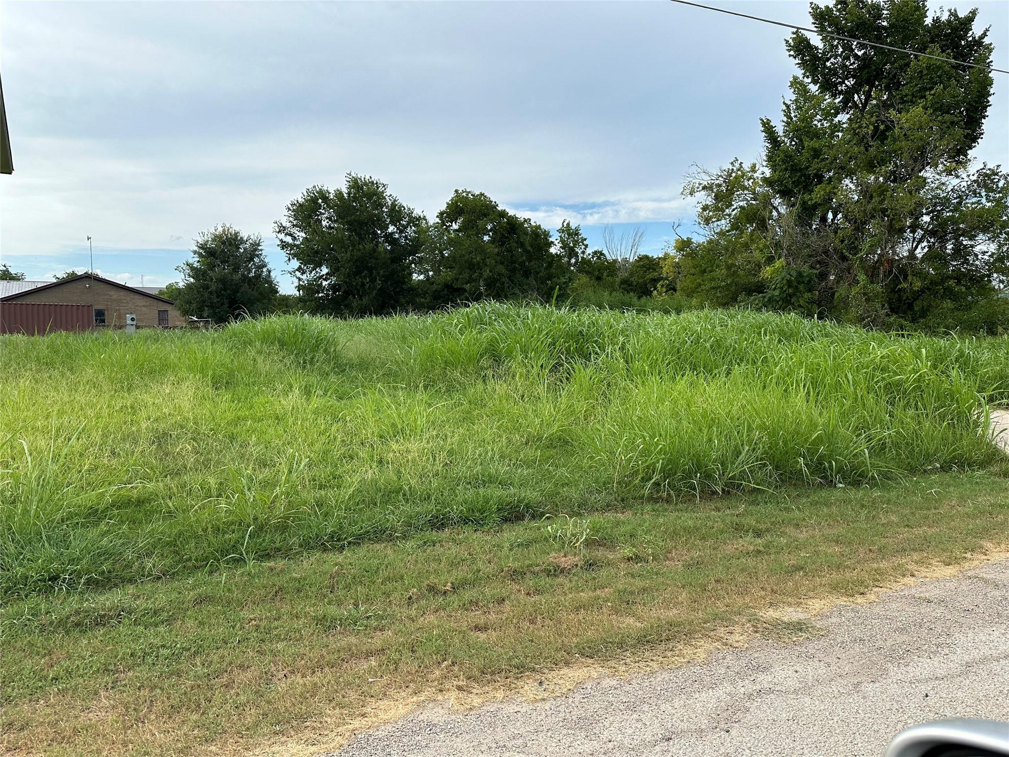 213 4th, Rockdale, TX 76567 — photo 1