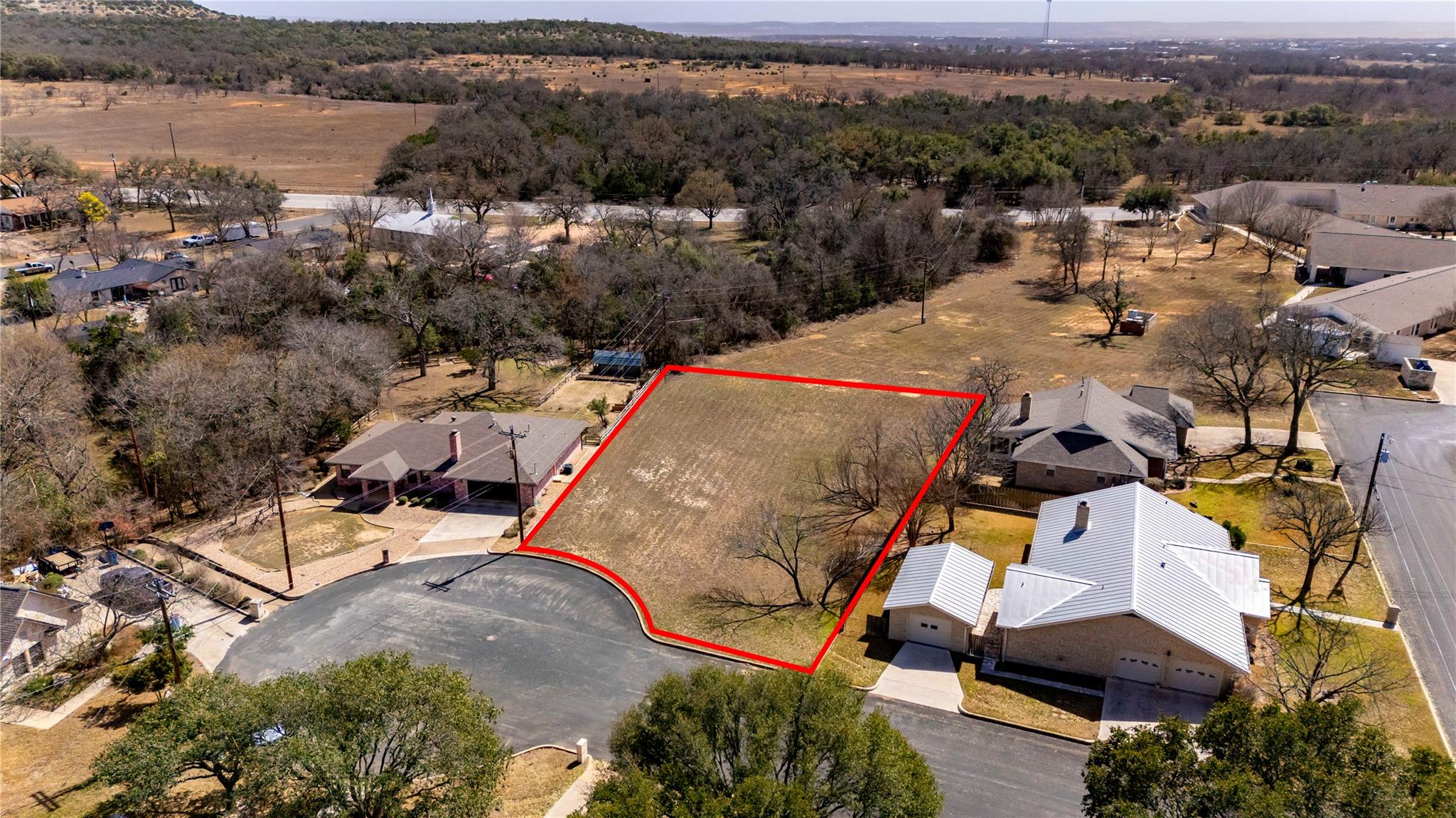 2009  Woodway Ct, Fredericksburg, TX 78624 — photo 1