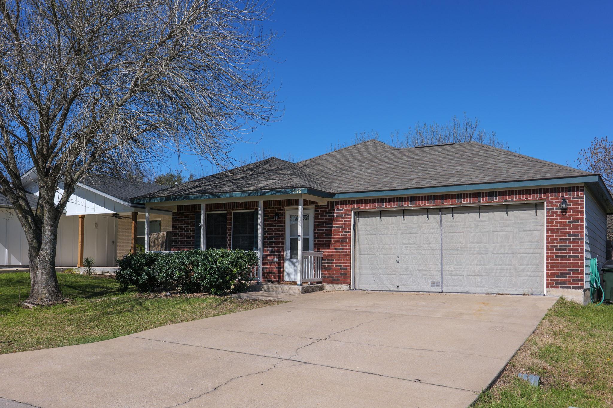 1128 Overlook, San Marcos, TX 78666 — photo 1