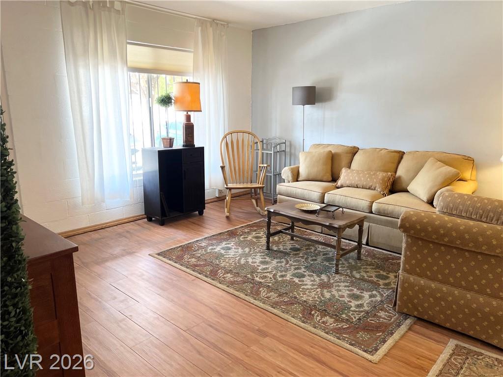 625 South Royal Crest Circle 2, Las Vegas, NV 89169 — photo 1