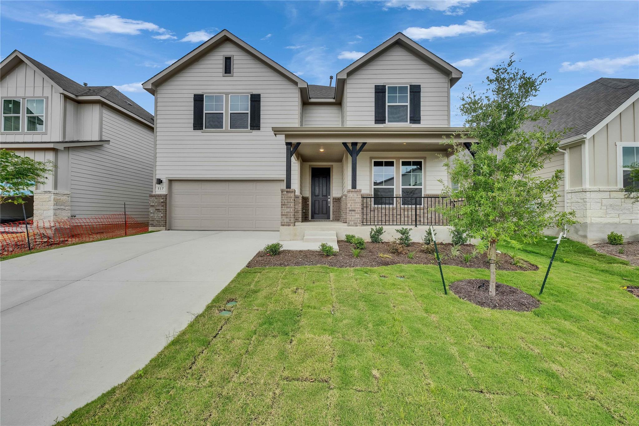 517 Teasley, Taylor, TX 76574 — photo 1