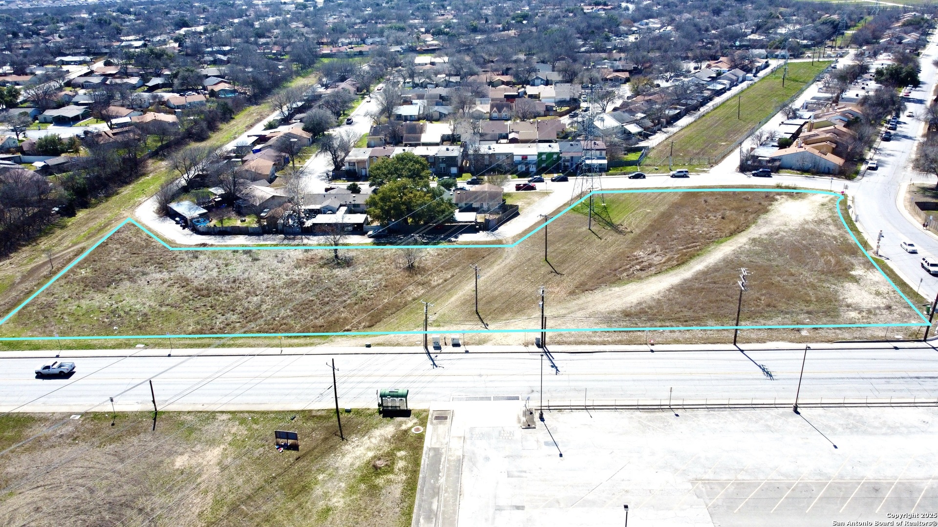 Montgomery, San Antonio, TX 78239 — photo 1