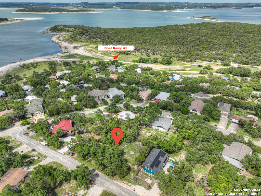 164 Circle, Canyon Lake, TX 78133 — photo 1