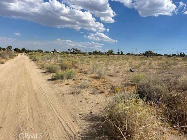 9757 Lebec Road, Phelan, CA 92371 — photo 1