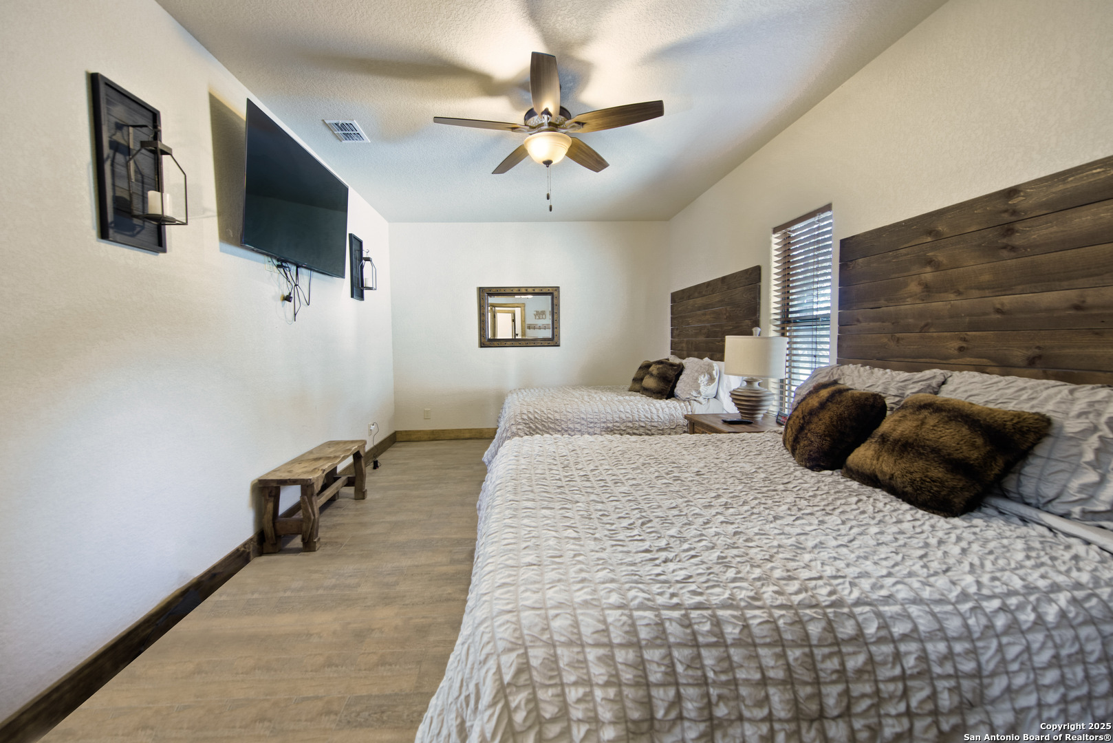 24 morning dew, ConCan, TX 78838 — photo 1