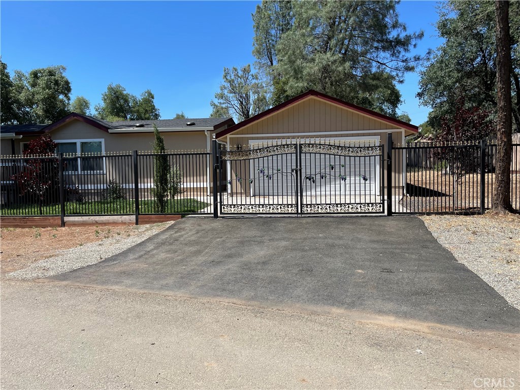 6181 Manzanita Avenue, Clearlake, CA 95422 — photo 1