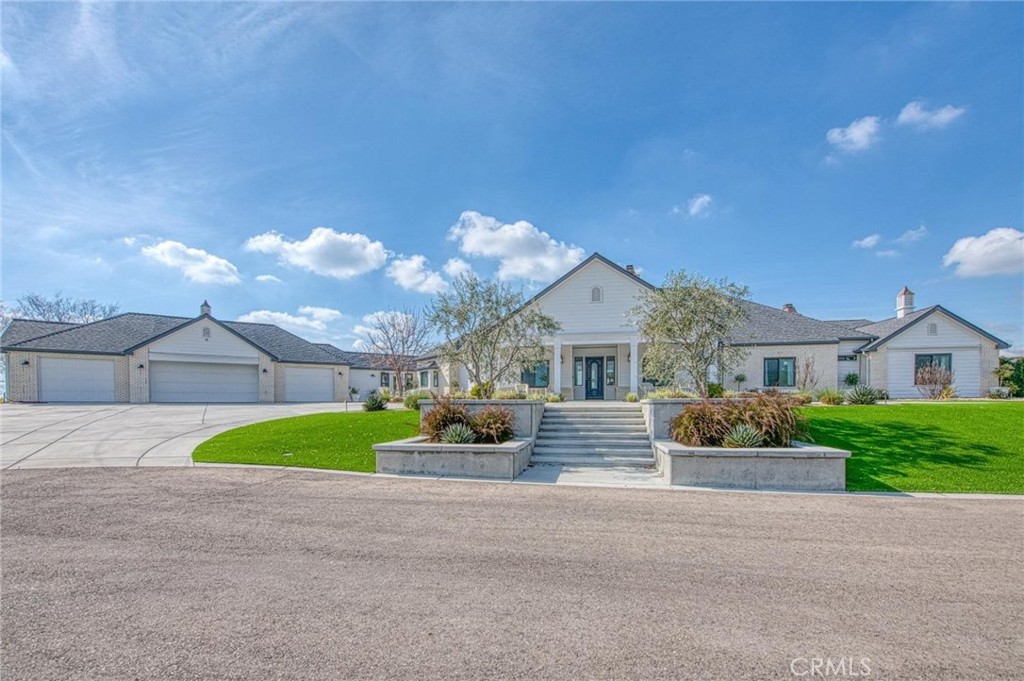 18300 Watts Valley Road