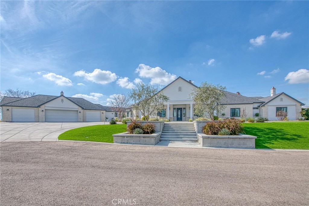 18300 Watts Valley Road