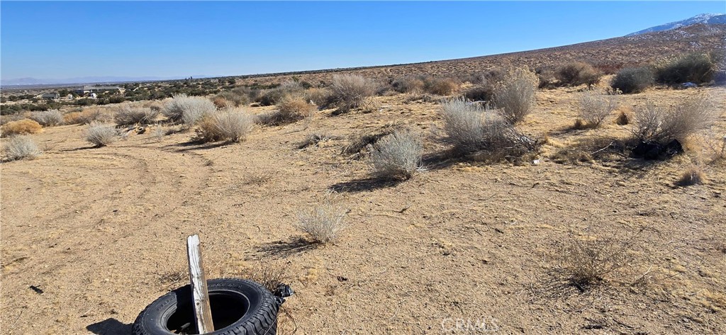 5 Avenue Y6, Llano, CA 93544 — photo 1