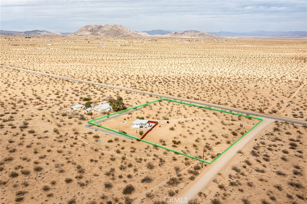 877 Phillips Road, Landers, CA 92285 — photo 1