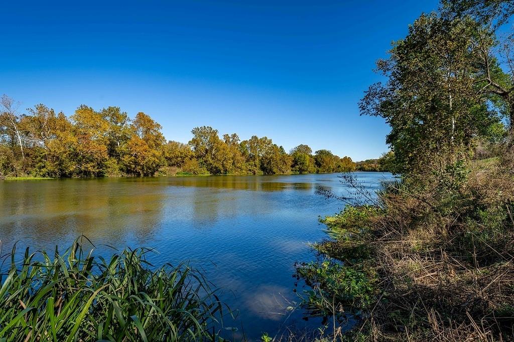 Lot 4 Fayette Shores Cove, West Point, TX 78963 — photo 1