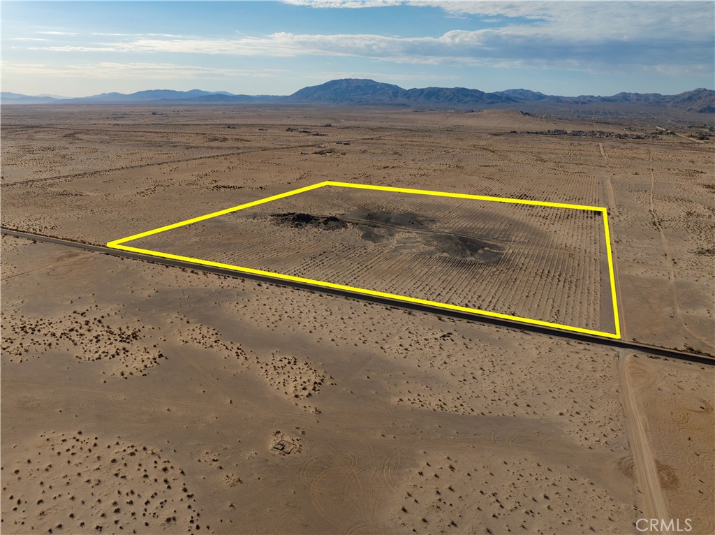23 Valle Vista, 29 Palms, CA 92277 — photo 1