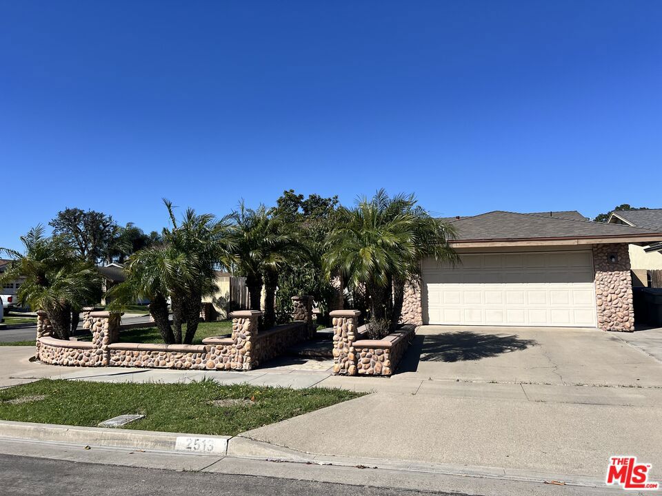 2513 W Fulcrum Place, Anaheim, CA 92804 — photo 1