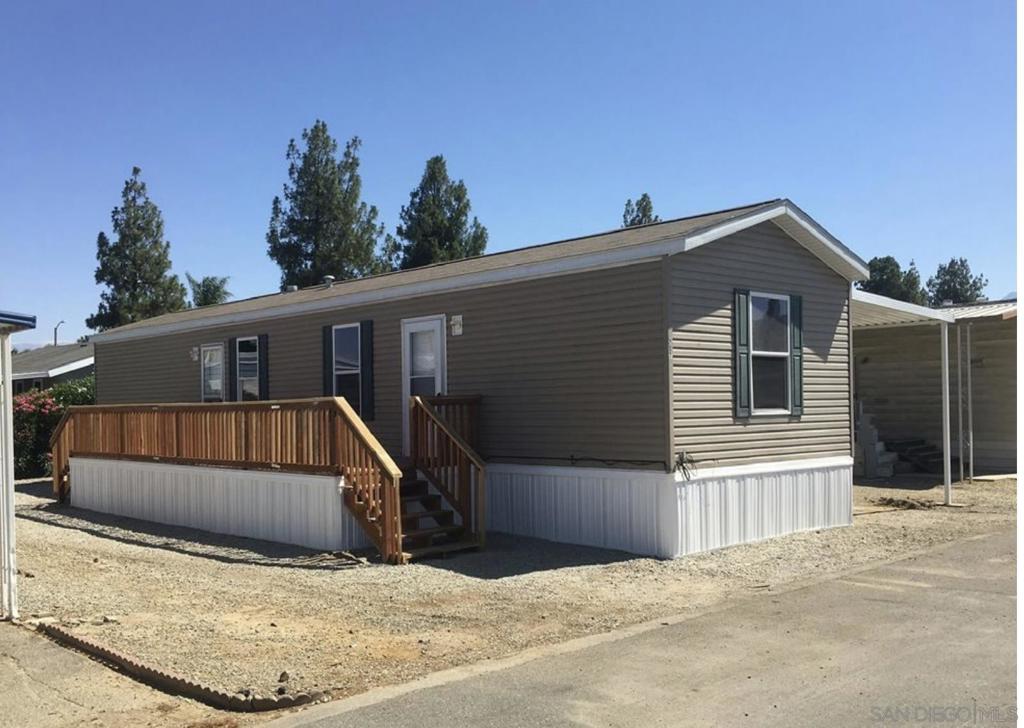 725 W Thornton Ave 72, Hemet, CA 92543 — photo 1