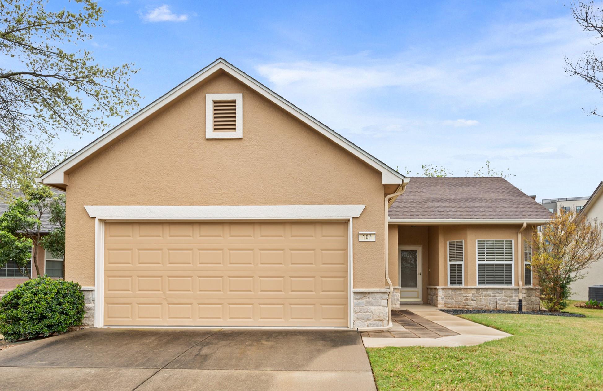 107 Plover, Georgetown, TX 78633 — photo 1