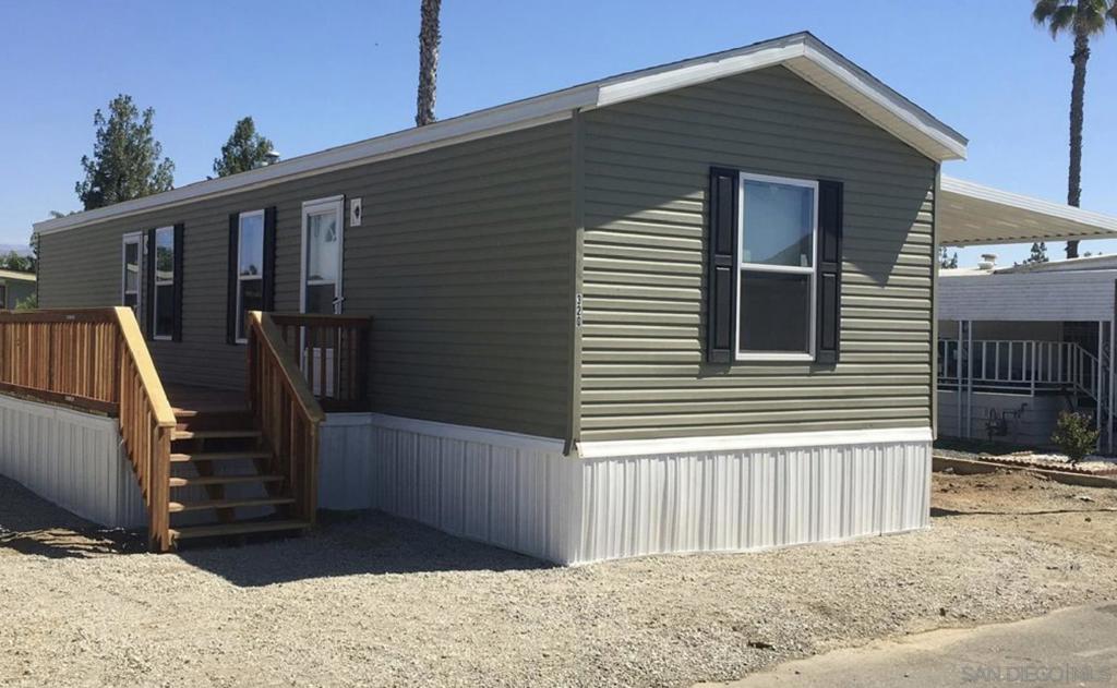 725 Thornton Ave 79, Hemet, CA 92543 — photo 1