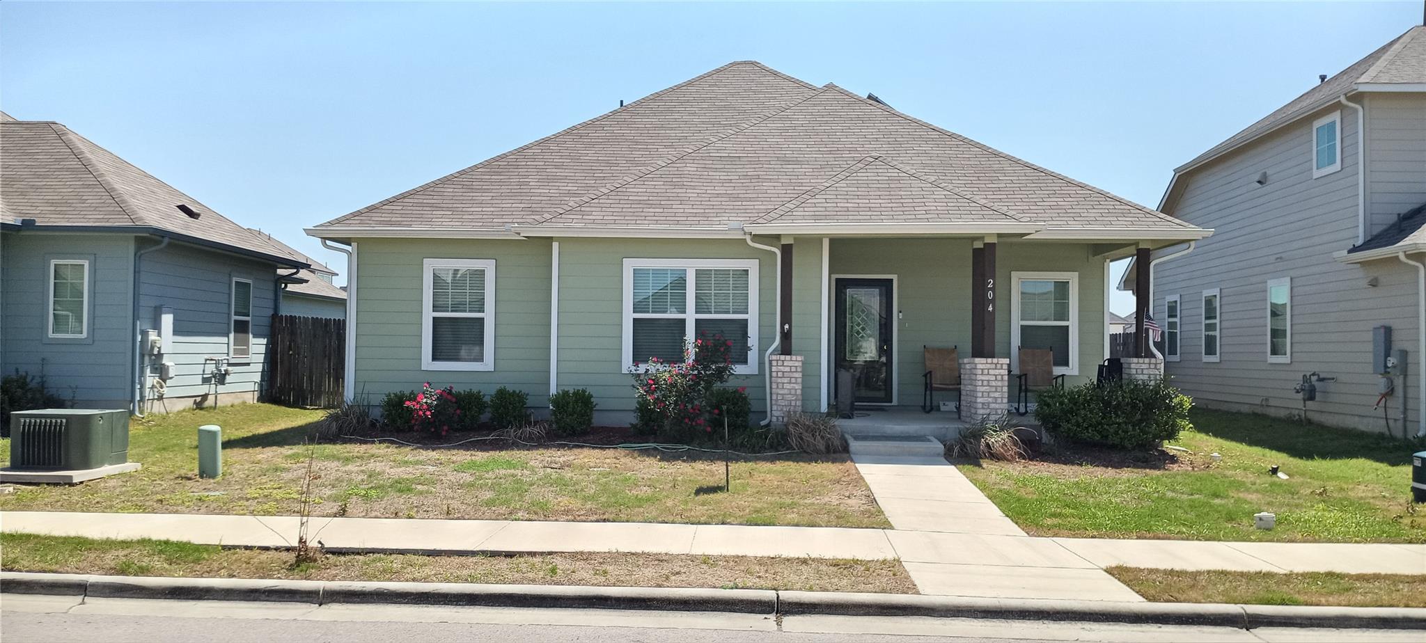 204 Oldbridge, Hutto, TX 78634 — photo 1