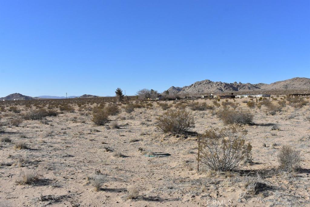 0 E End Road, Lucerne Valley, CA 92356 — photo 1