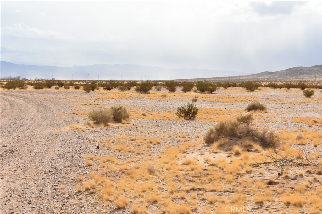 0 APN 0420-261-68-0000, Helendale, CA 92342 — photo 1