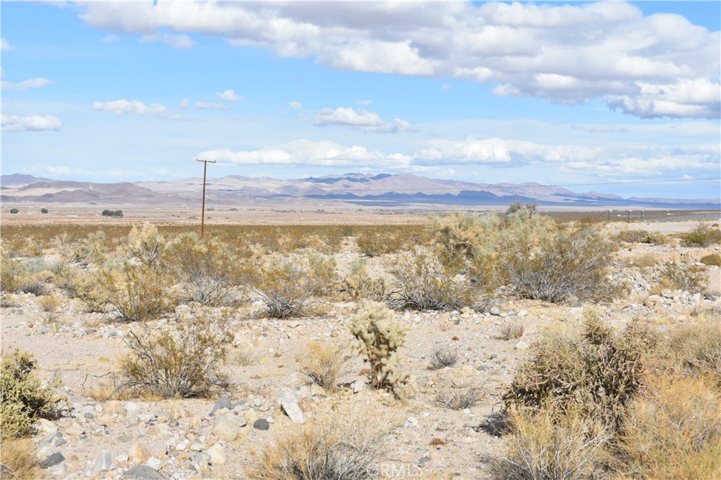 0 APN 0435-073-11-0000, Apple Valley, CA 92307 — photo 1
