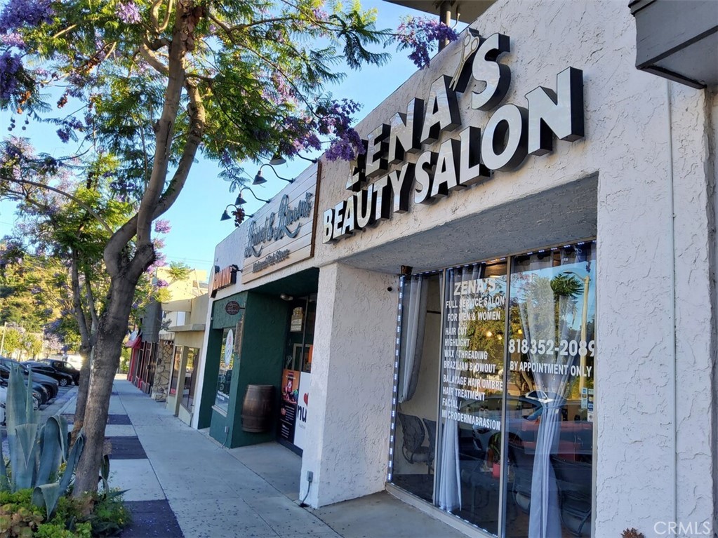 10021 Commerce Avenue, Tujunga, CA 91042 — photo 1