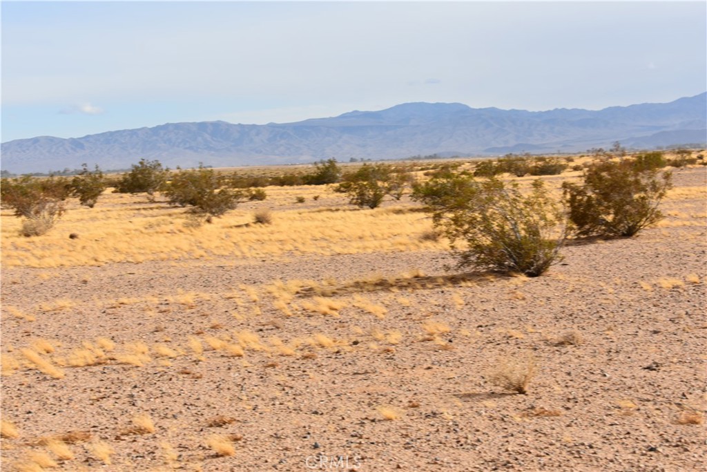 0 APN 0539-171-09-0000, Newberry Springs, CA 92365 — photo 1