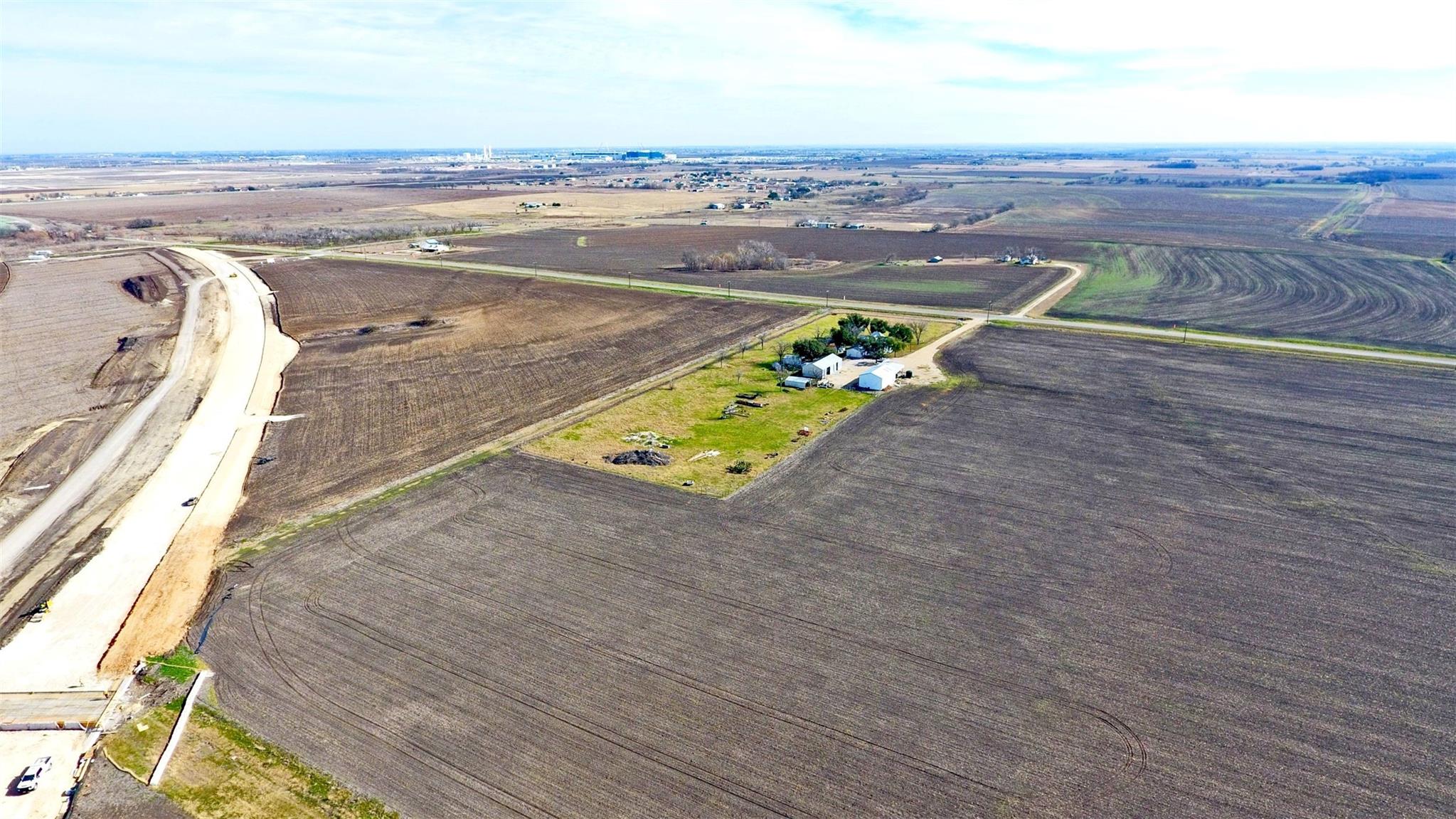 2550 Fm 3349, Taylor, TX 76574 — photo 1