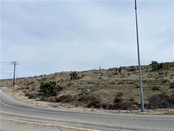 8450 HWY 138, Phelan, CA 92371 — photo 1