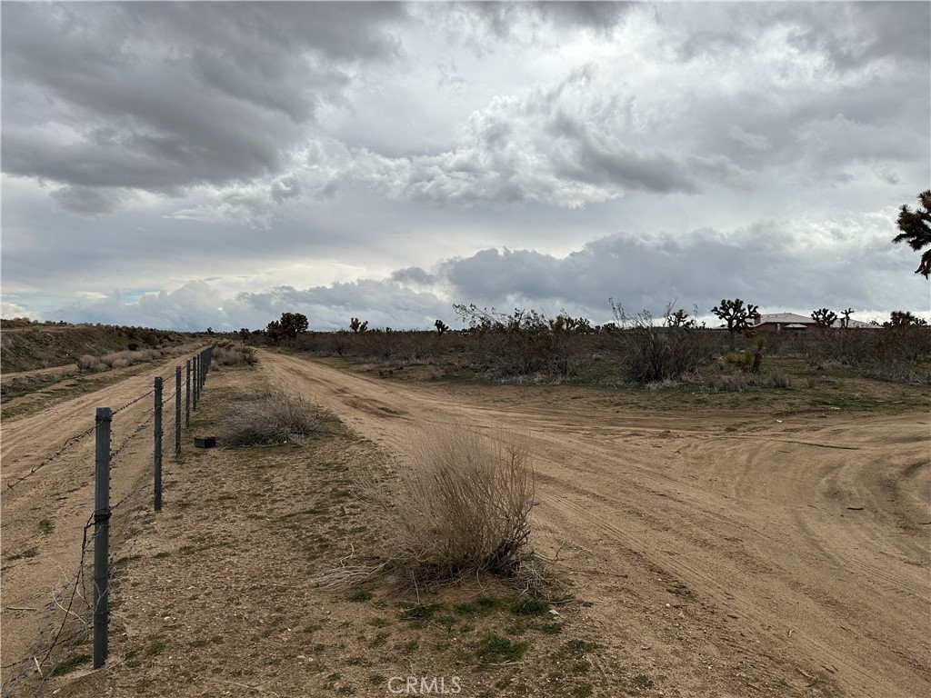 17 Smith, Phelan, CA 92371 — photo 1